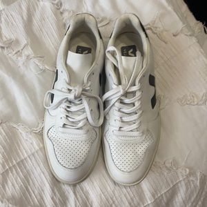 Veja sneakers